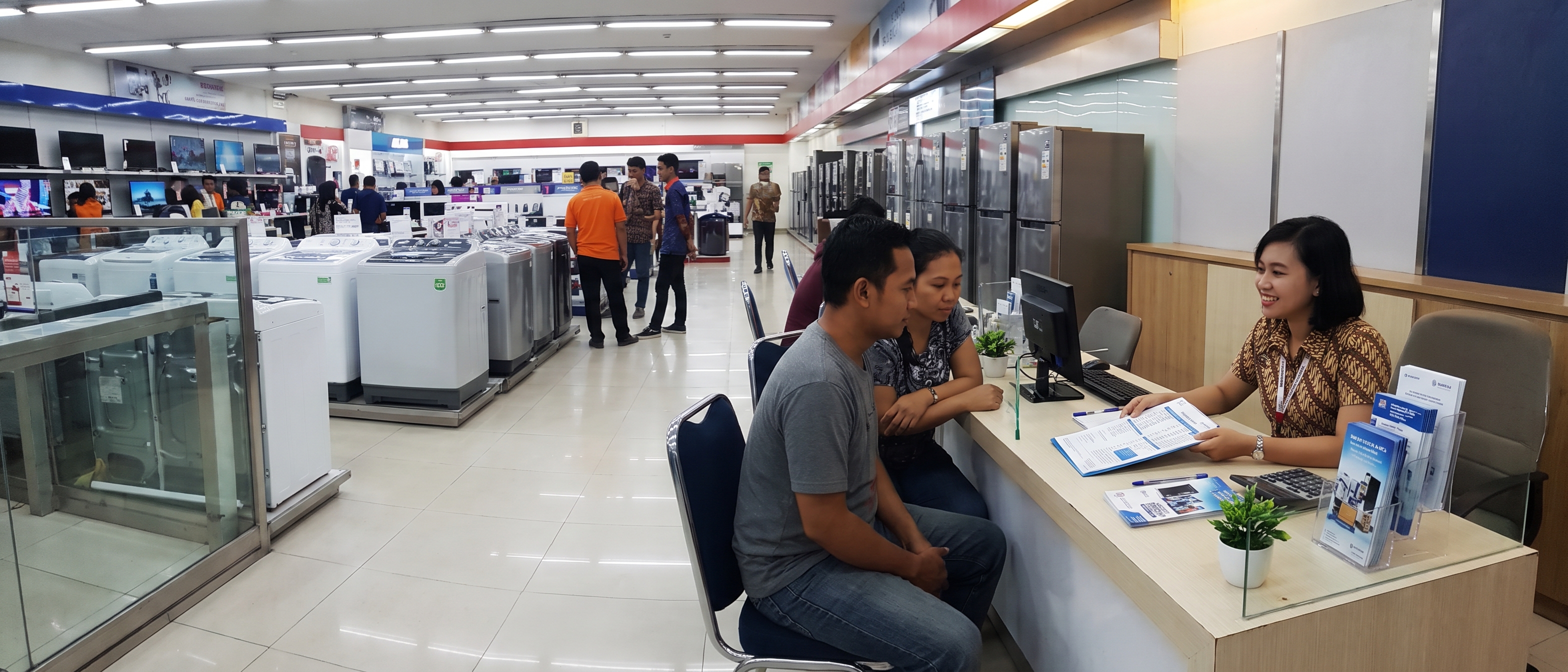 Kredit Elektronik Terdekat: Cara Menemukan Layanan