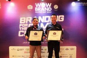 FIFASTRA dan SPEKTRA Raih Gold Champion Dalam Indonesia WOW Brand Festive Day 2023
